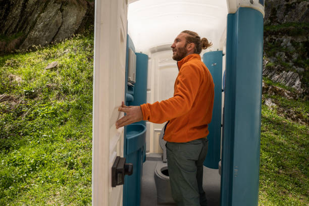 Portable Toilet Options We Offer in Niagara Falls, NY